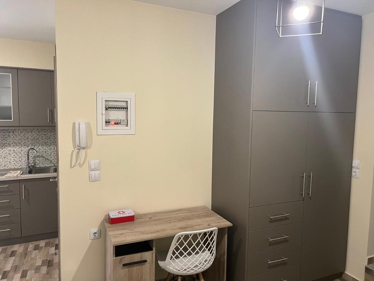 Elegant Studio Mytilini Apartment Екстериор снимка